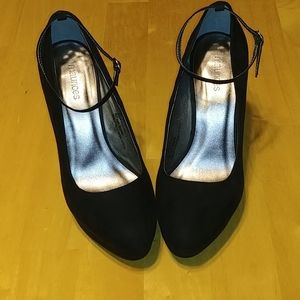 Maurices 4in Black Dress Heels Size 9